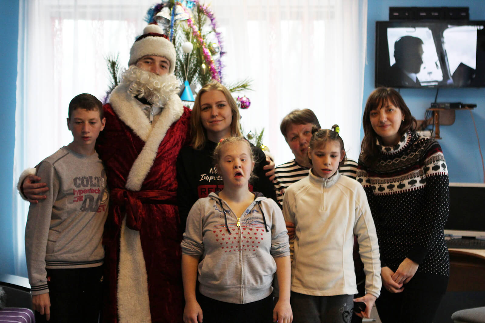 Brightening Christmas for kids: Redwerk team visited children in foster families, photo 9